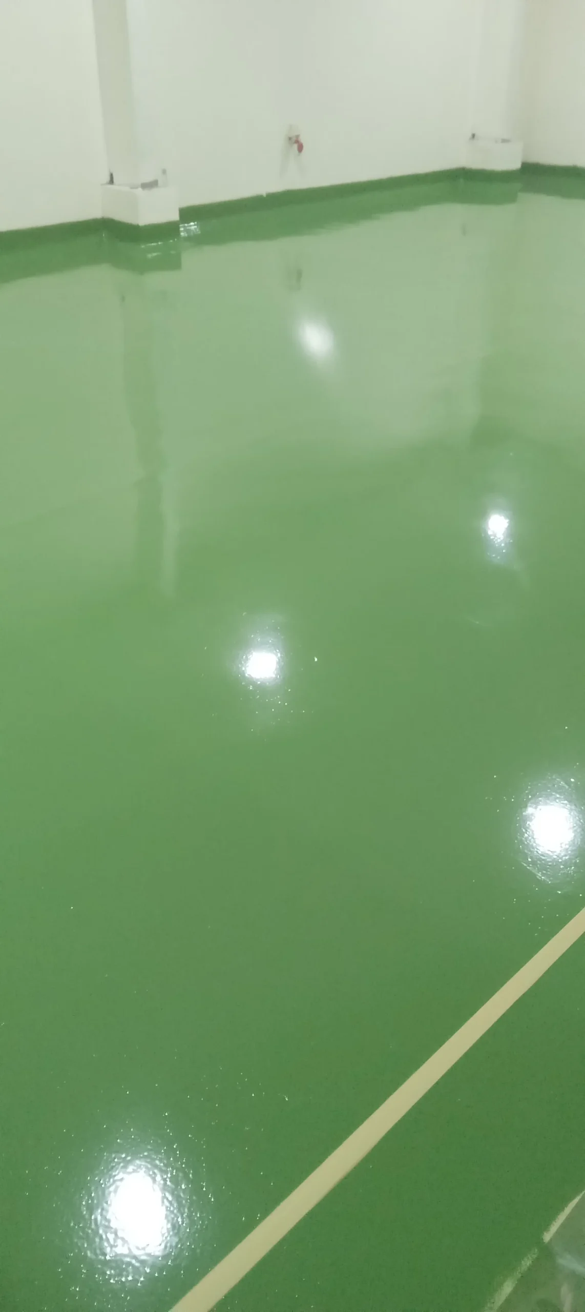 contoh jasa epoxy lantai pabrik